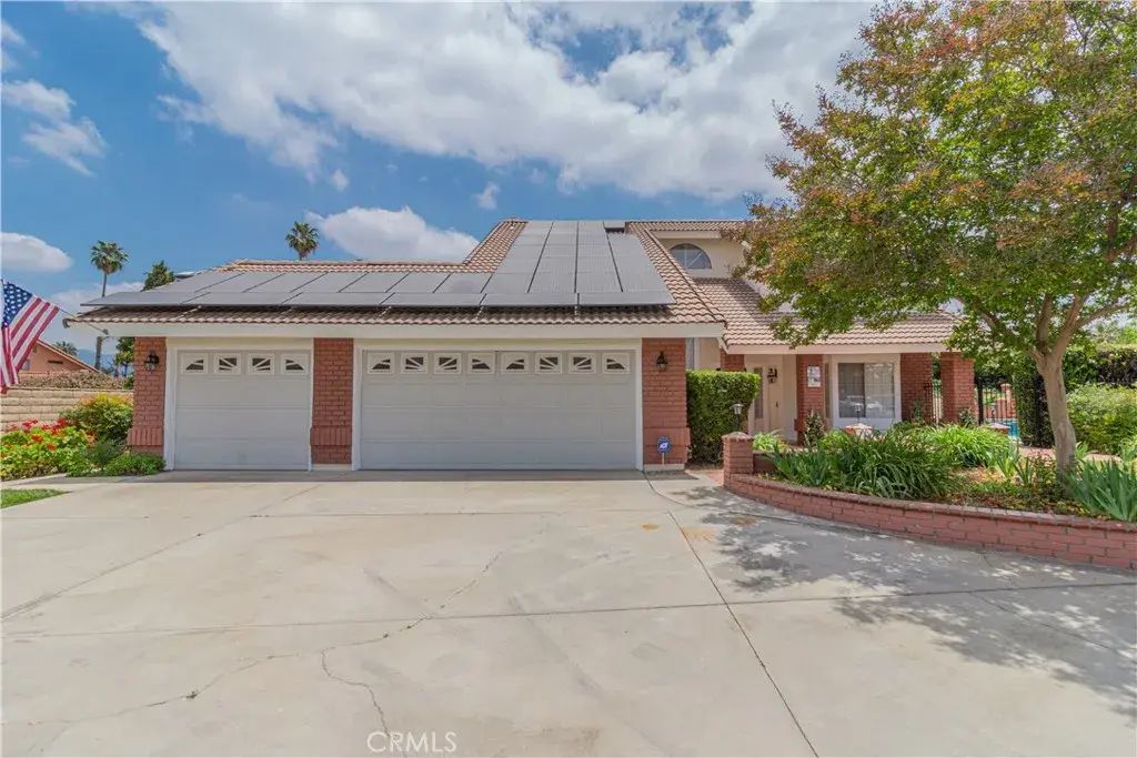 329 Jesse, Redlands