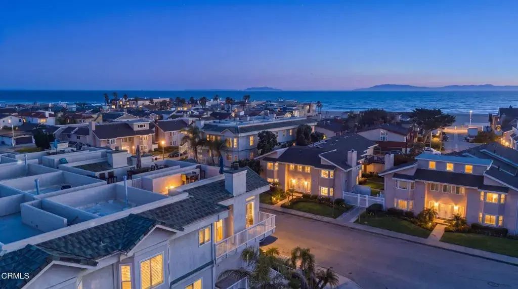 1310 Mandalay Beach Road, Oxnard