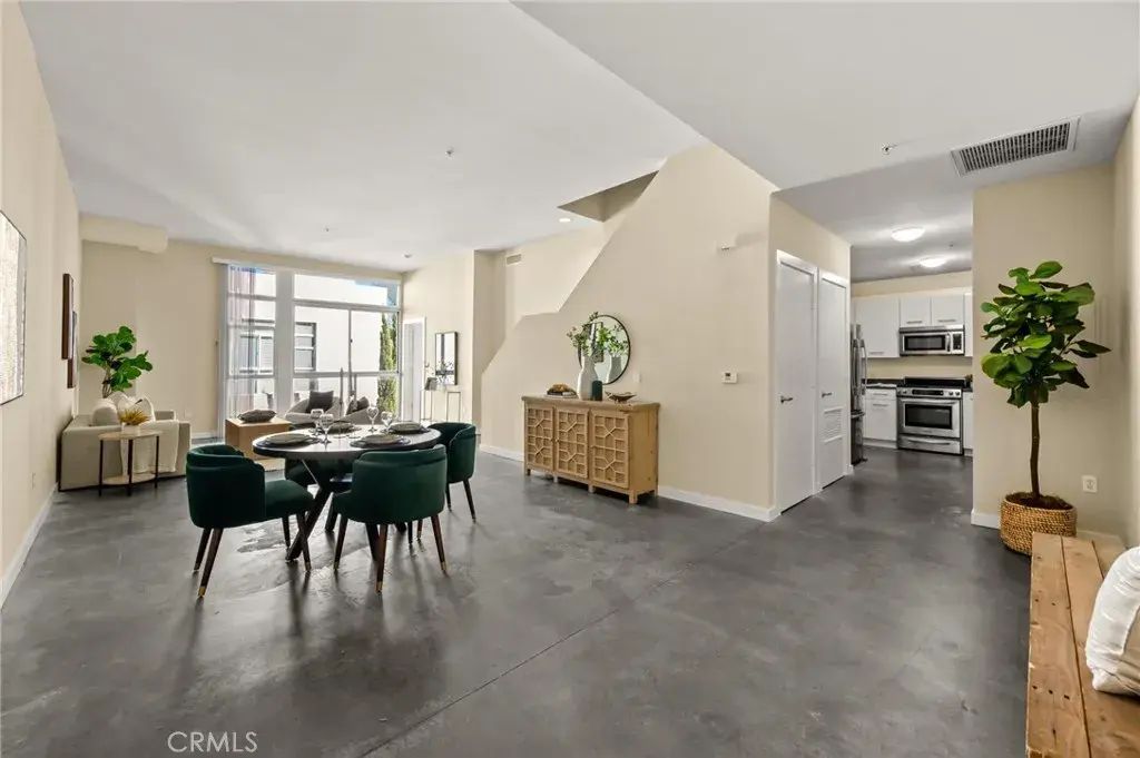 238 S Arroyo Parkway 401, Pasadena