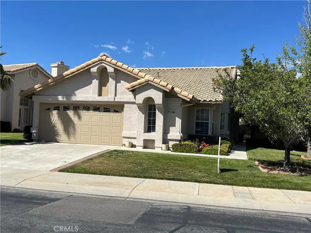 6037 Pebble Beach, Banning