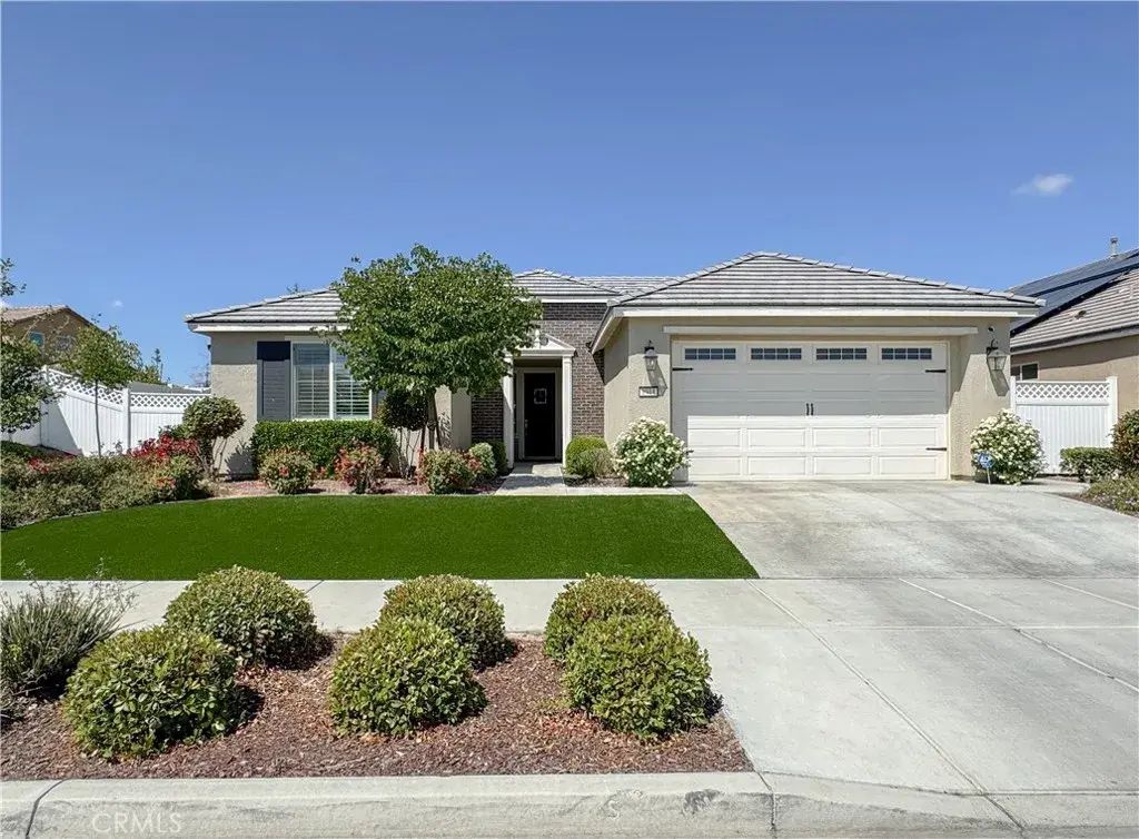 1911 Highgate Greens, Bakersfield