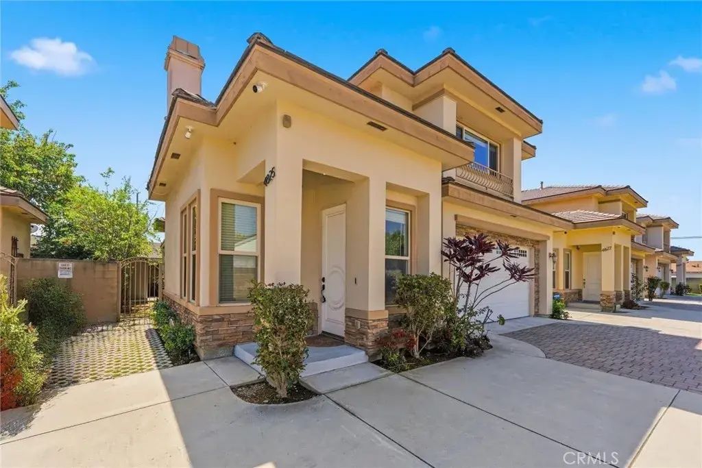 4825 Arden Dr, Temple City