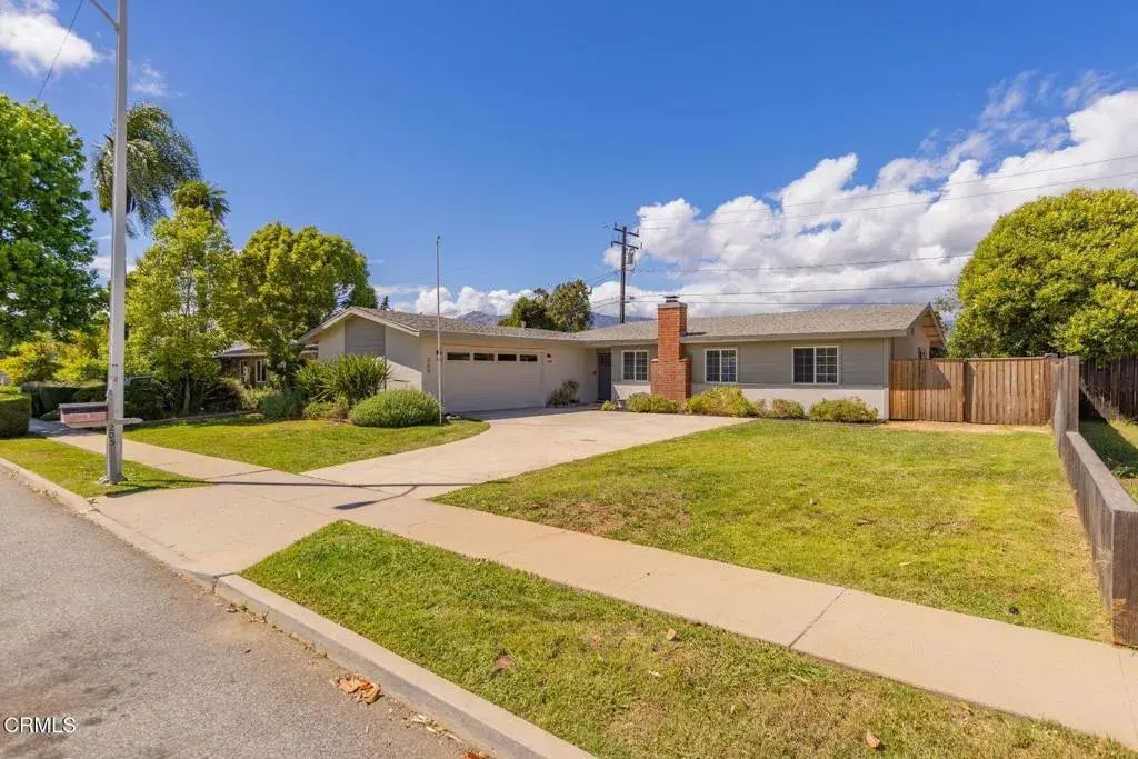 205 Grande Vista Street, Oak View
