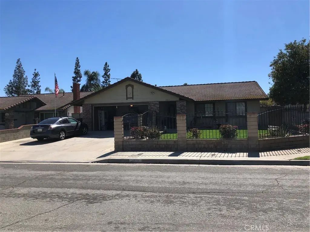 8864 Haskell, Riverside
