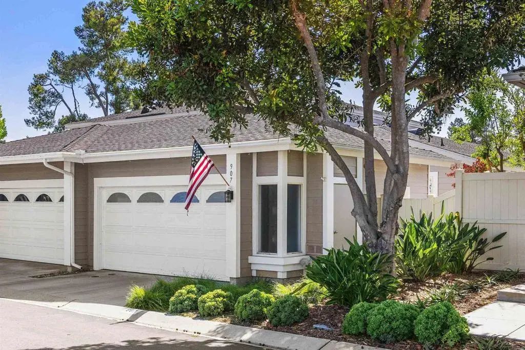 907 Wentworth Circle, Vista