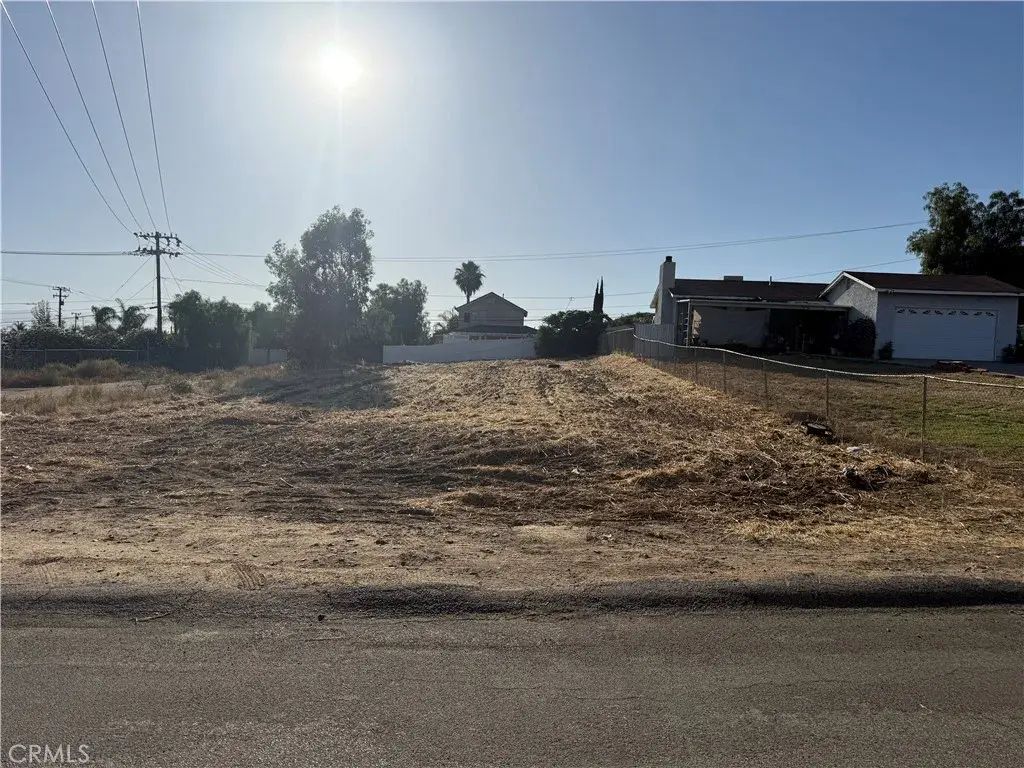 Paseo Diablo, Menifee