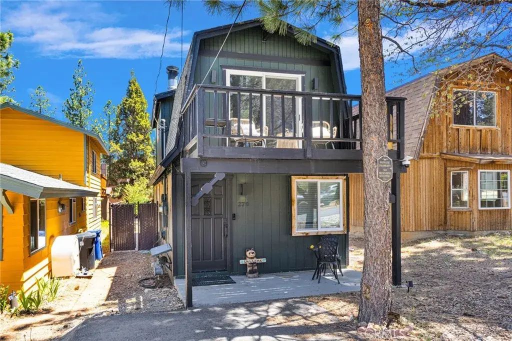 279 Los Angeles, Sugarloaf