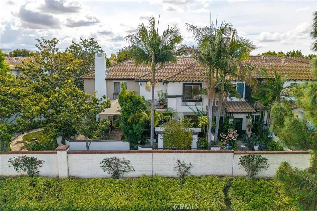 12817 Ternberry Court, Tustin