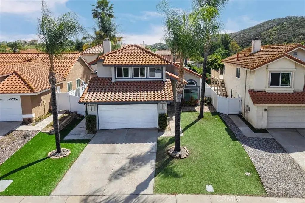 39410 Medina Court, Murrieta