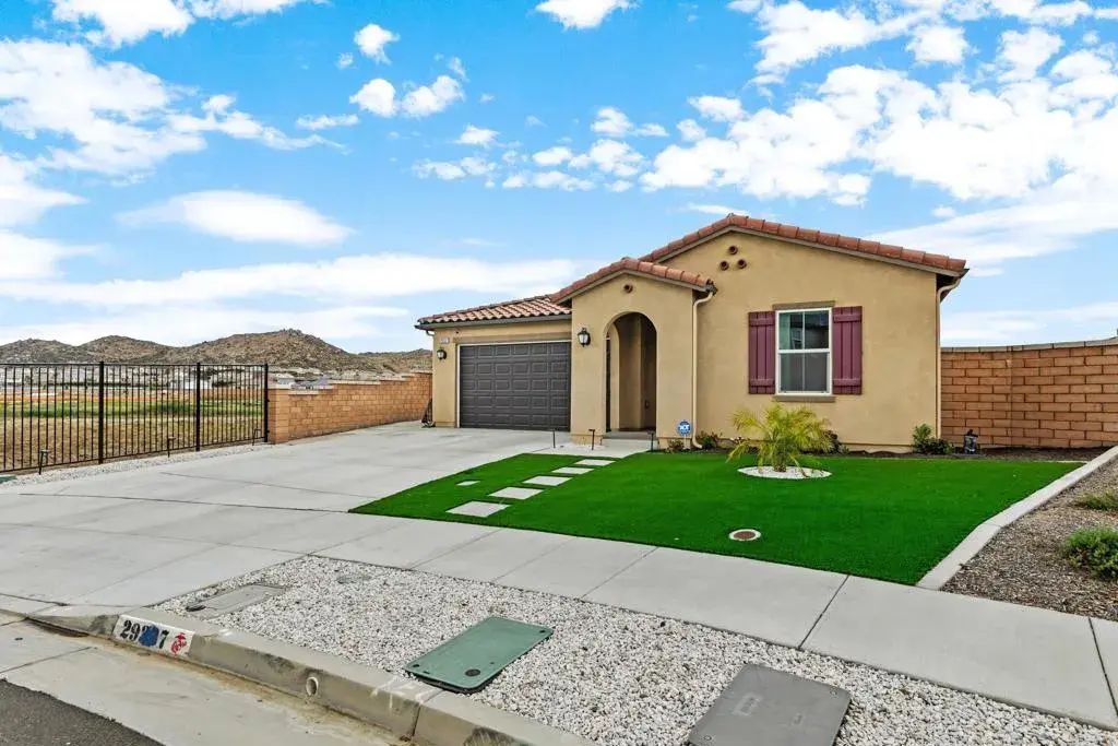 29337 Hondo Lane, Winchester