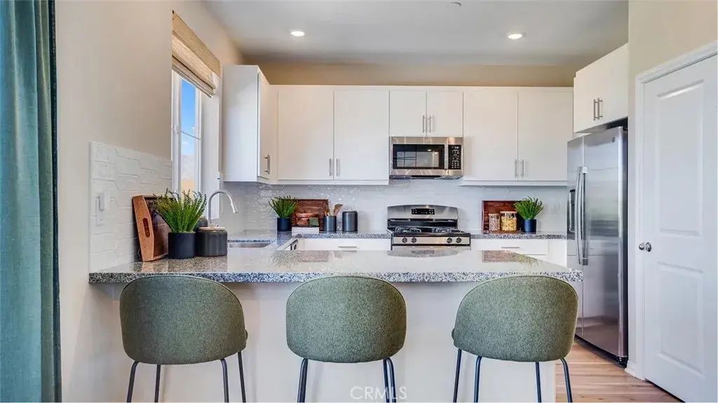 17913 Hawes Court, Hesperia