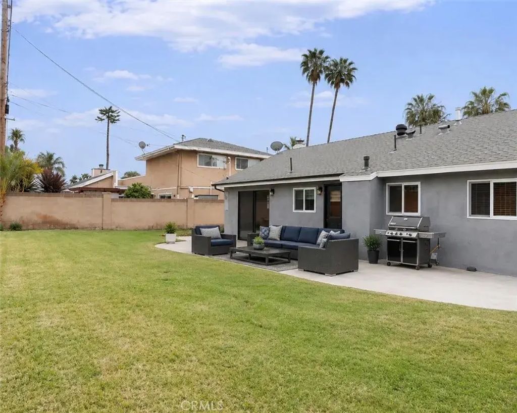 8141 Malloy, Huntington Beach