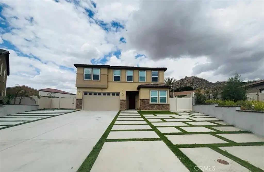 13523 Donegal, Moreno Valley