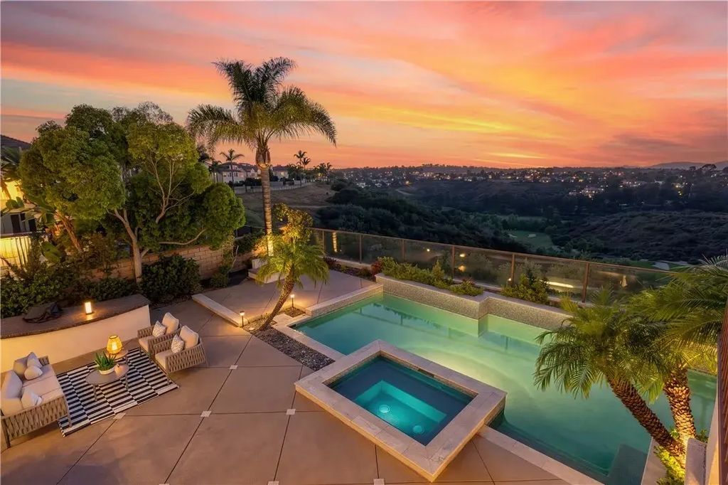 5464 Shannon Ridge, CARMEL VALLEY