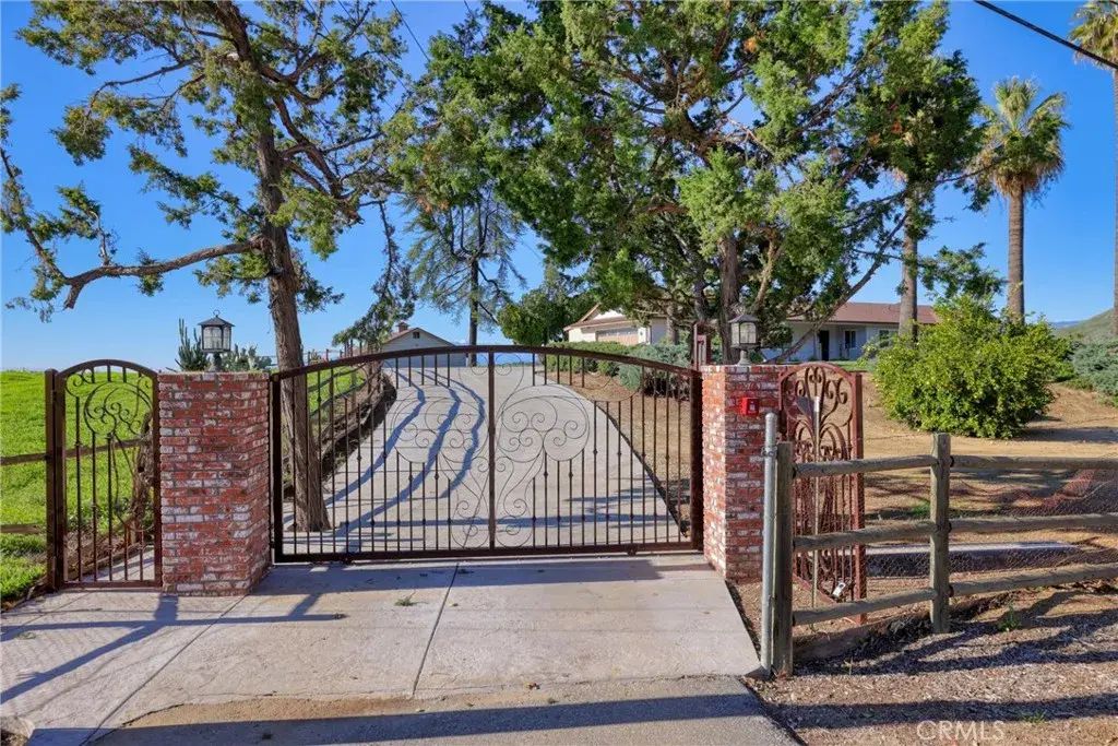 12646 10th Street, Yucaipa