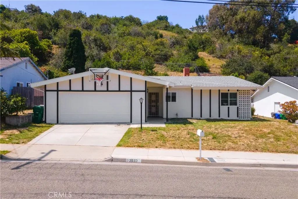 2833 Turnbull, Oceanside