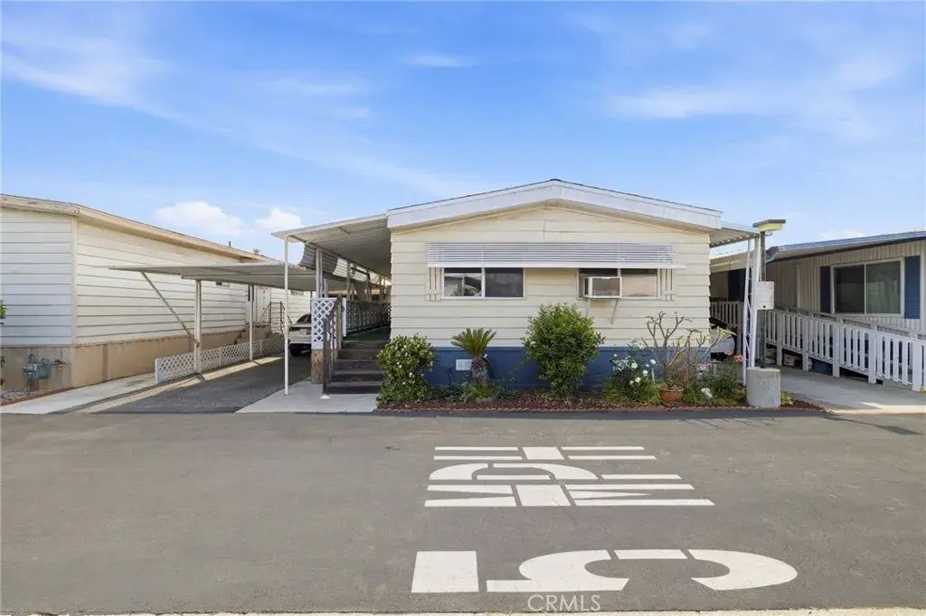 401 W Carson 10, Carson