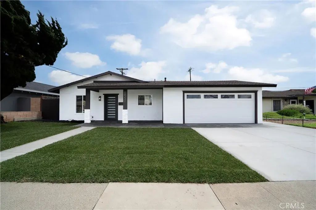 10232 Halawa, Huntington Beach