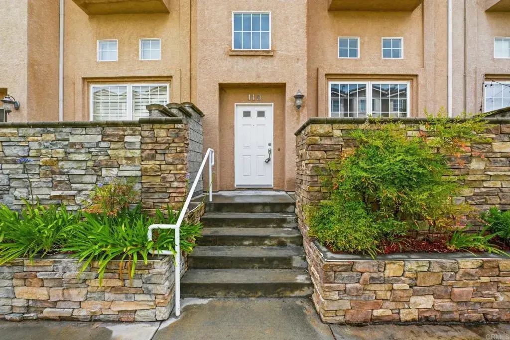 110 W Douglas Avenue, El Cajon