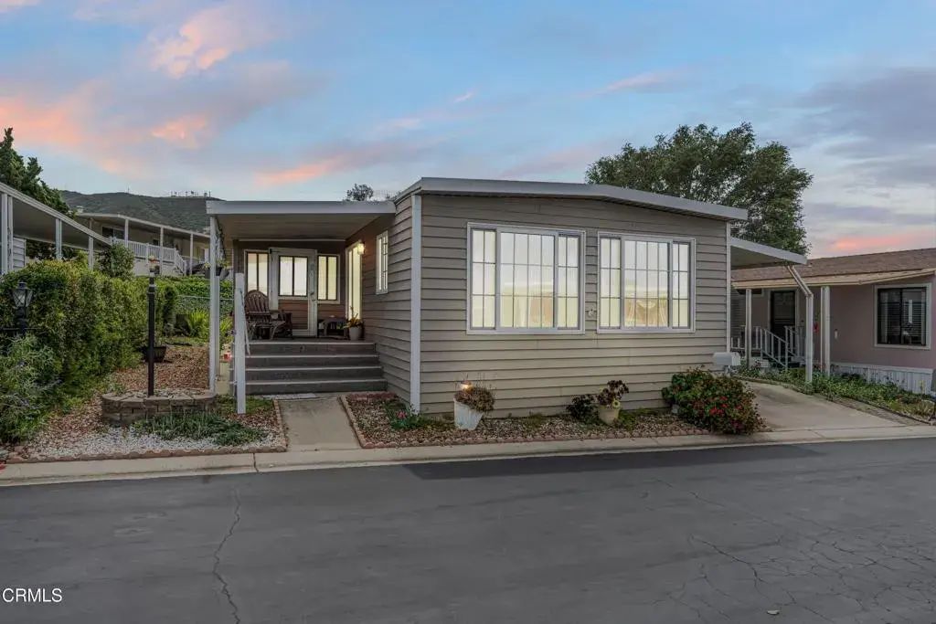 5 Robertson 5, Thousand Oaks