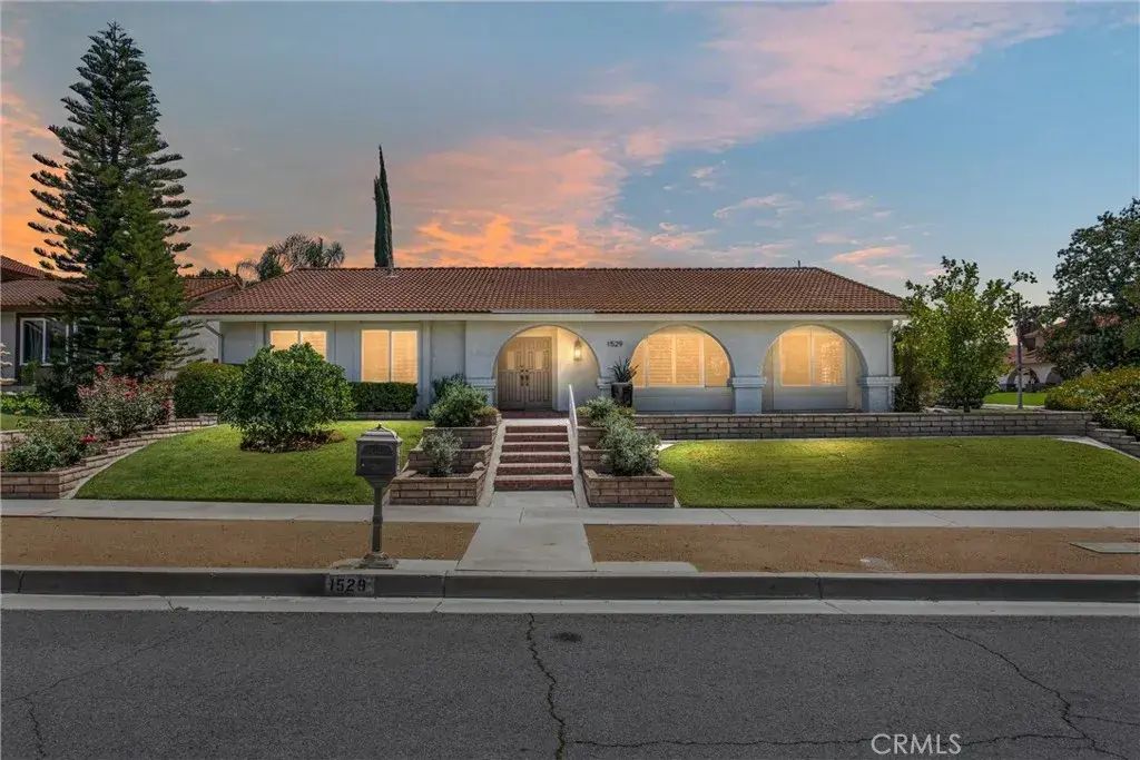 1529 Conestoga Court, Redlands