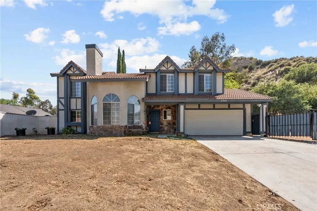 29445 Poppy Meadow, Canyon Country