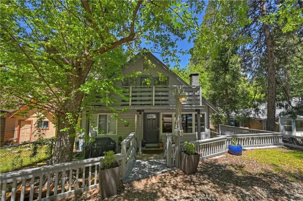 23916 Pioneer Camp, Crestline