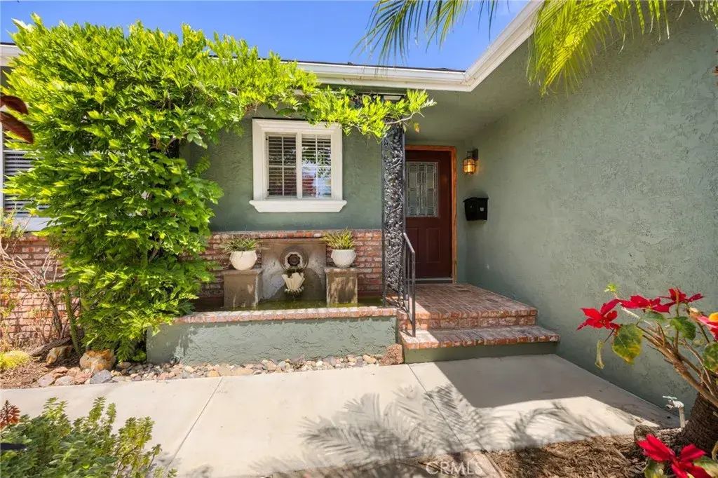 5139 E Lanai Street, Long Beach