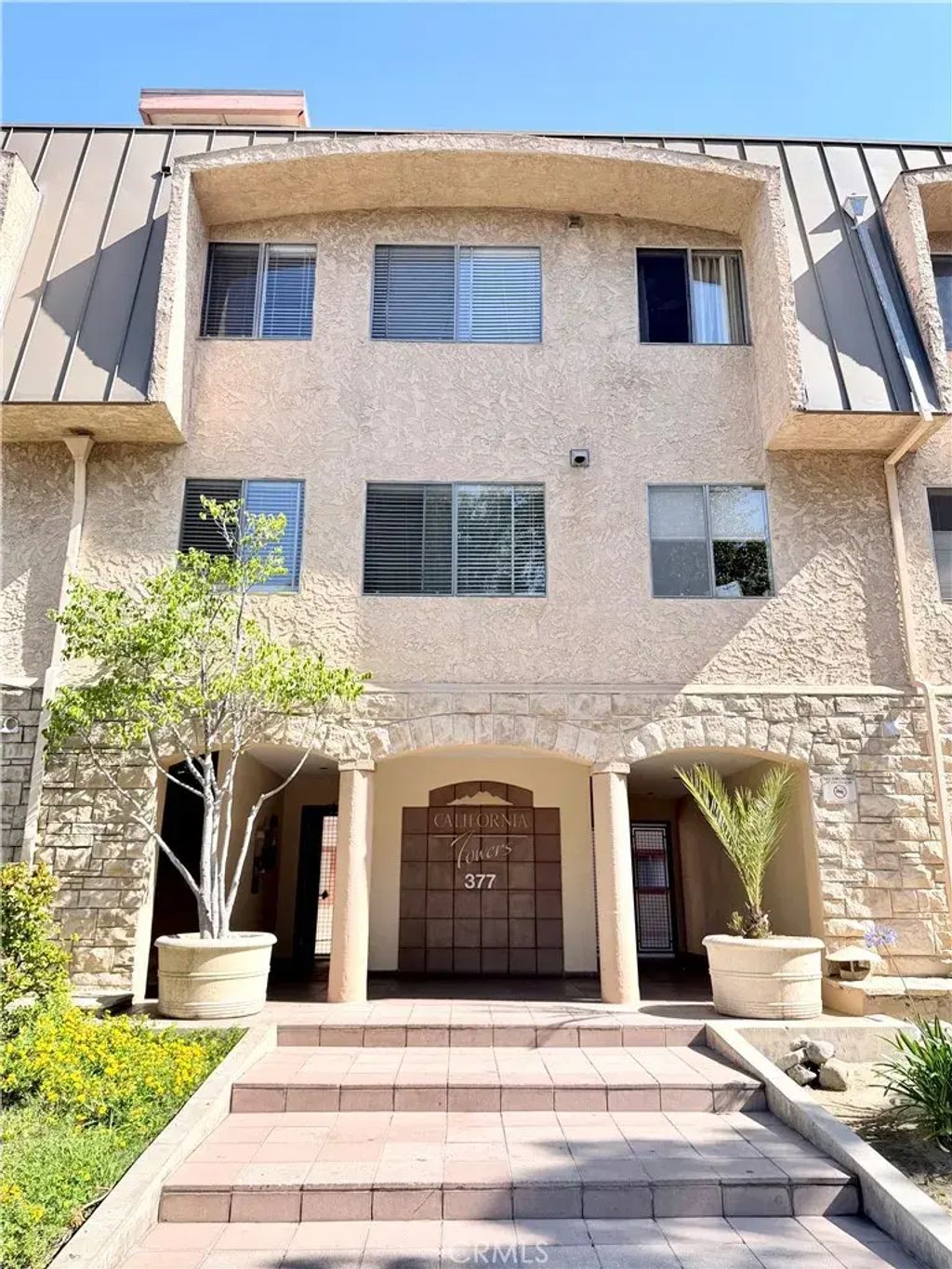 377 W California Avenue 16, Glendale