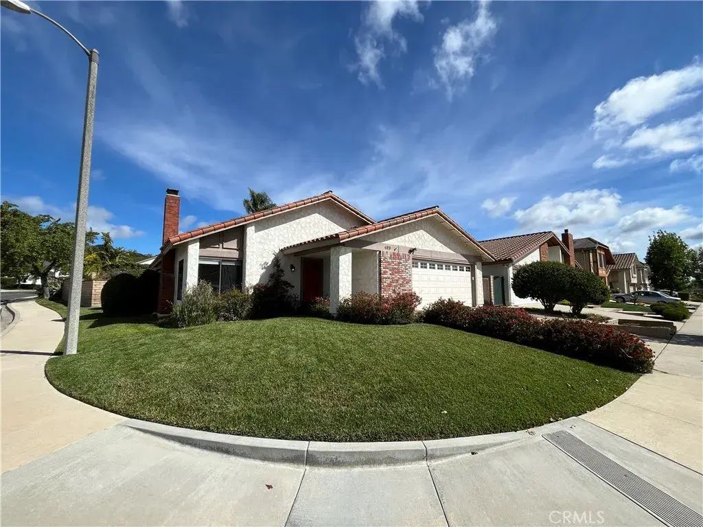 489 Knollwood, Newbury Park