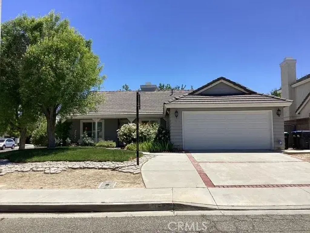 3522 W Avenue J2, Lancaster