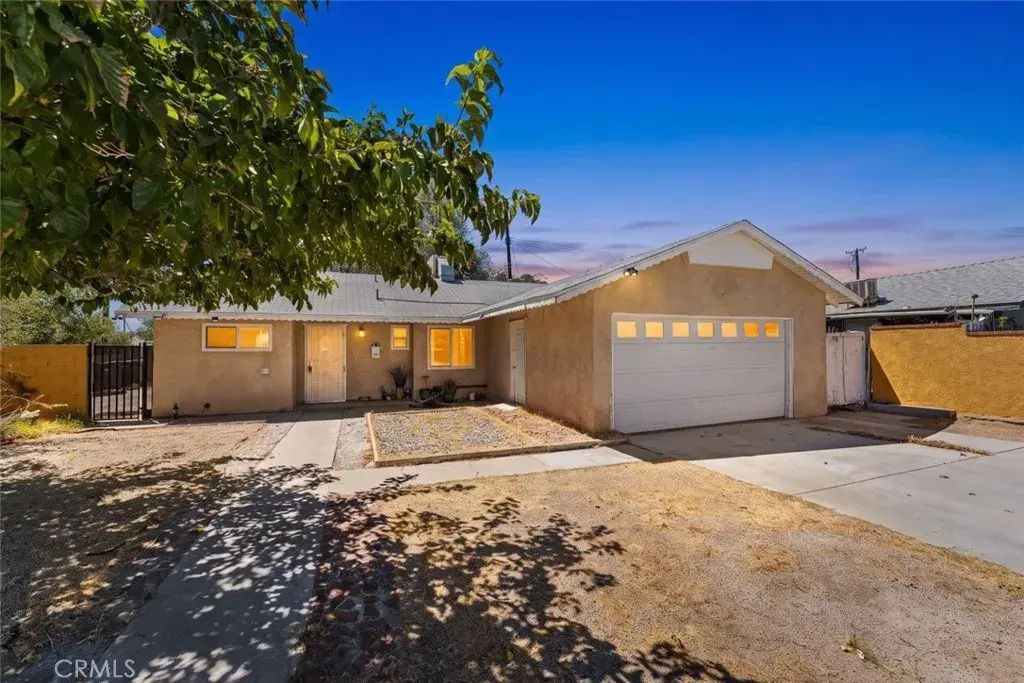 45303 6th Street East, Lancaster