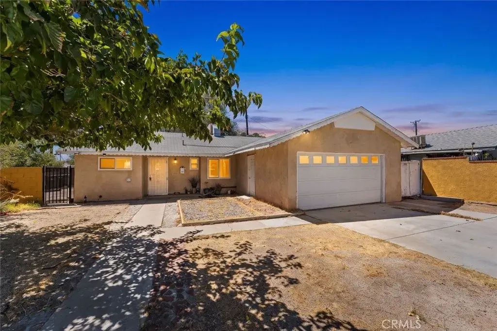 45303 6th Street East, Lancaster