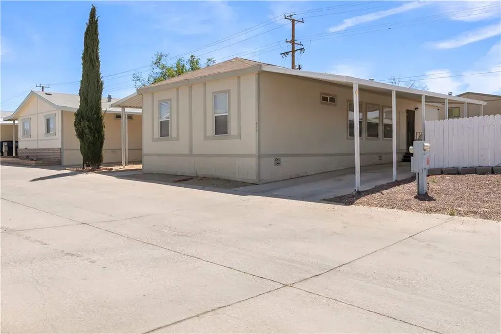 2494 W Main 145, Barstow