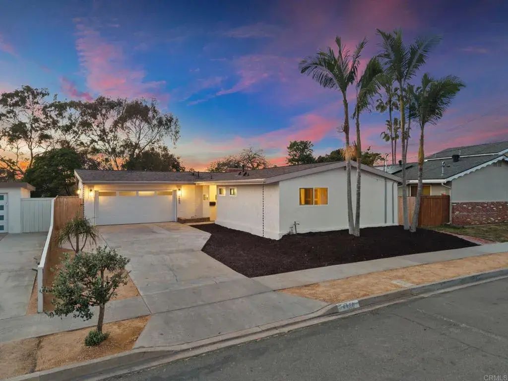 4480 Mount Lindsey Avenue, 