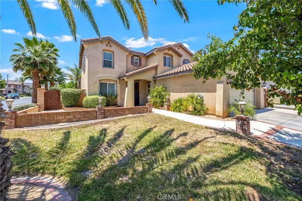 151 Ropango Way, Hemet