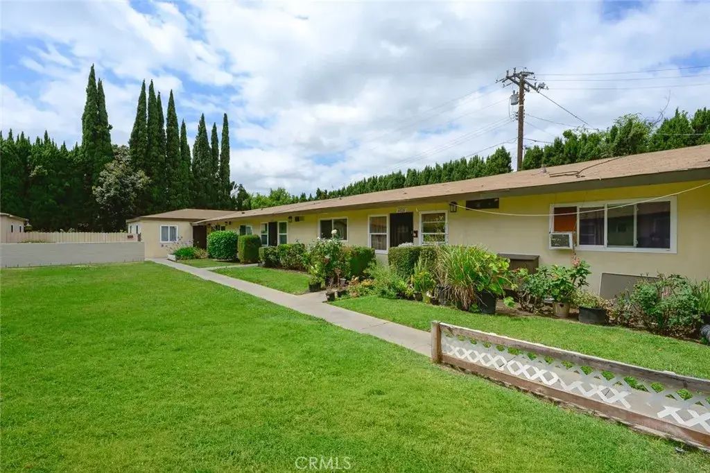 4032 W Valencia Drive, Fullerton
