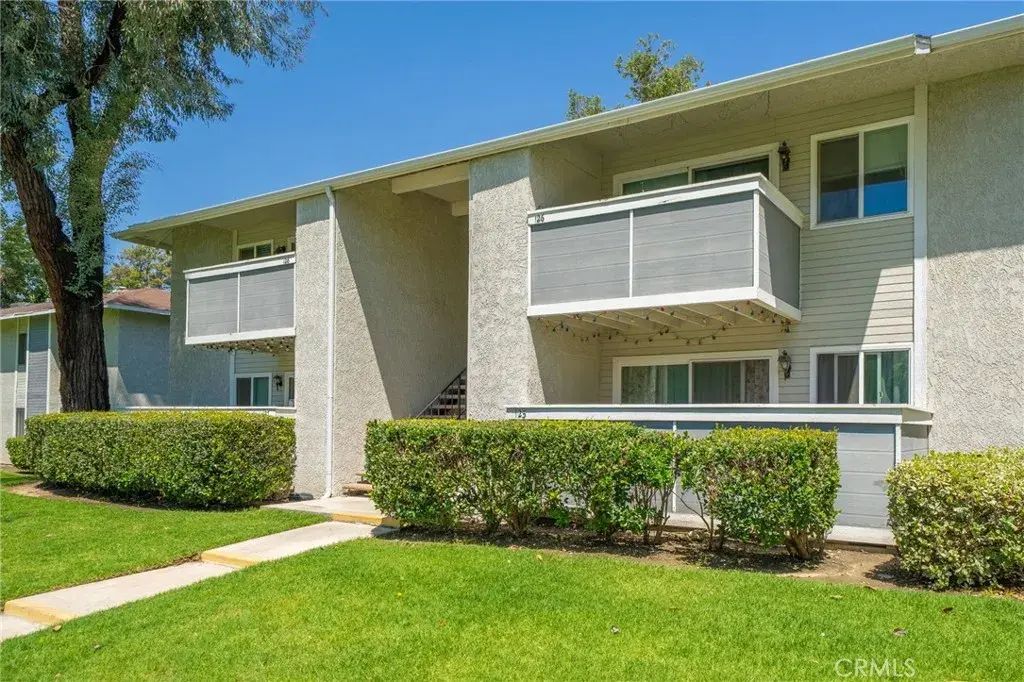 26200 Redlands 128, Redlands