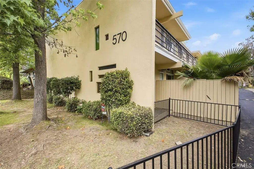 570 N Madison, Pasadena