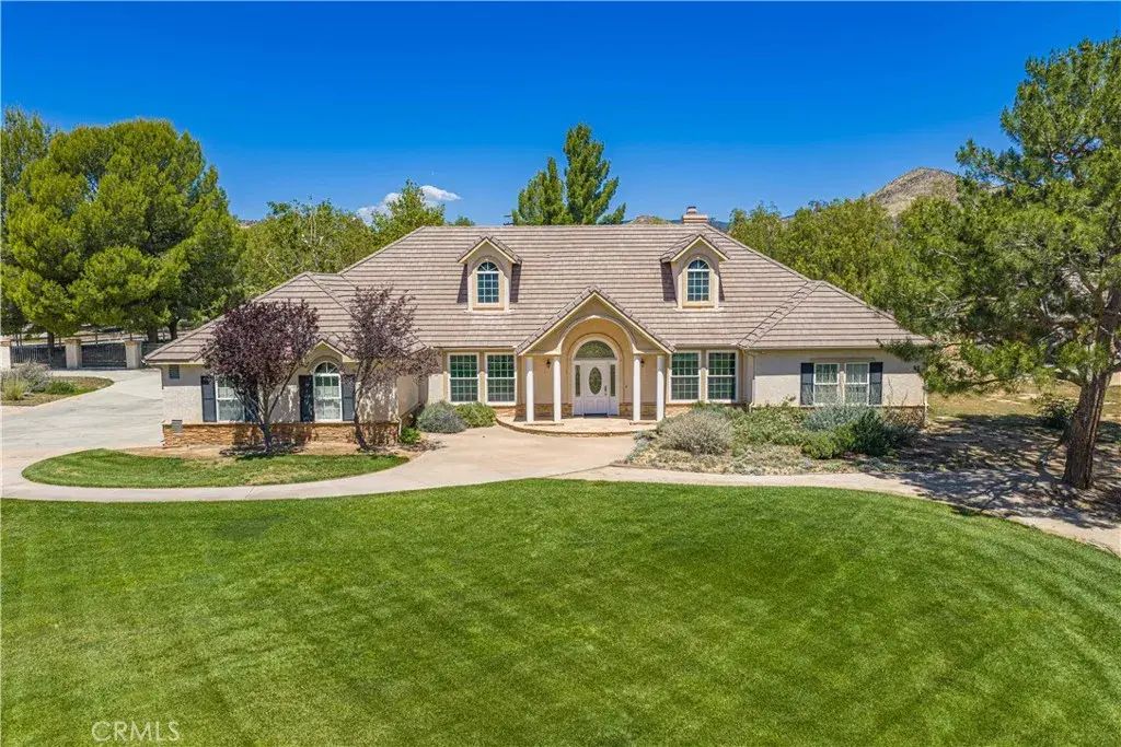 33202 Drill Road, Agua Dulce