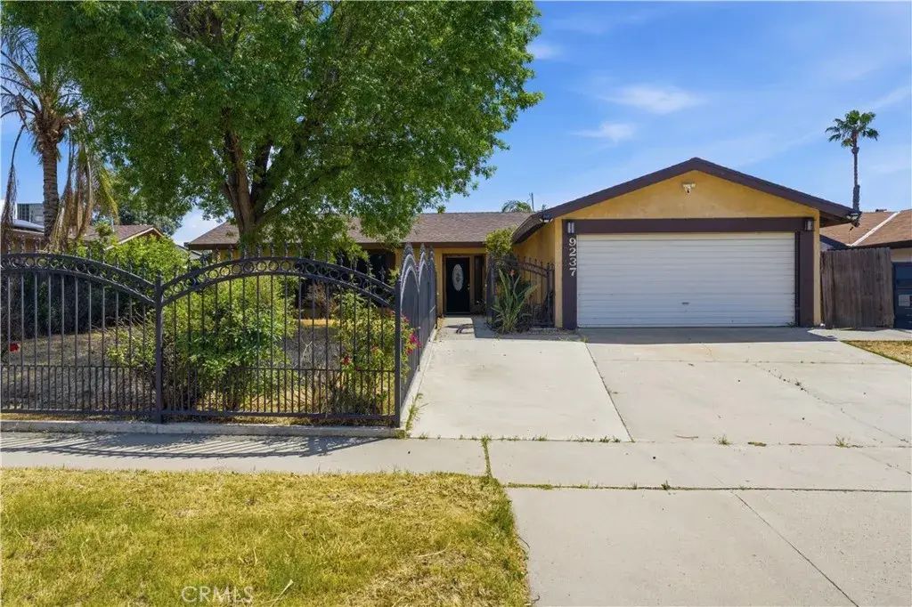 9237 Butternut, Bakersfield