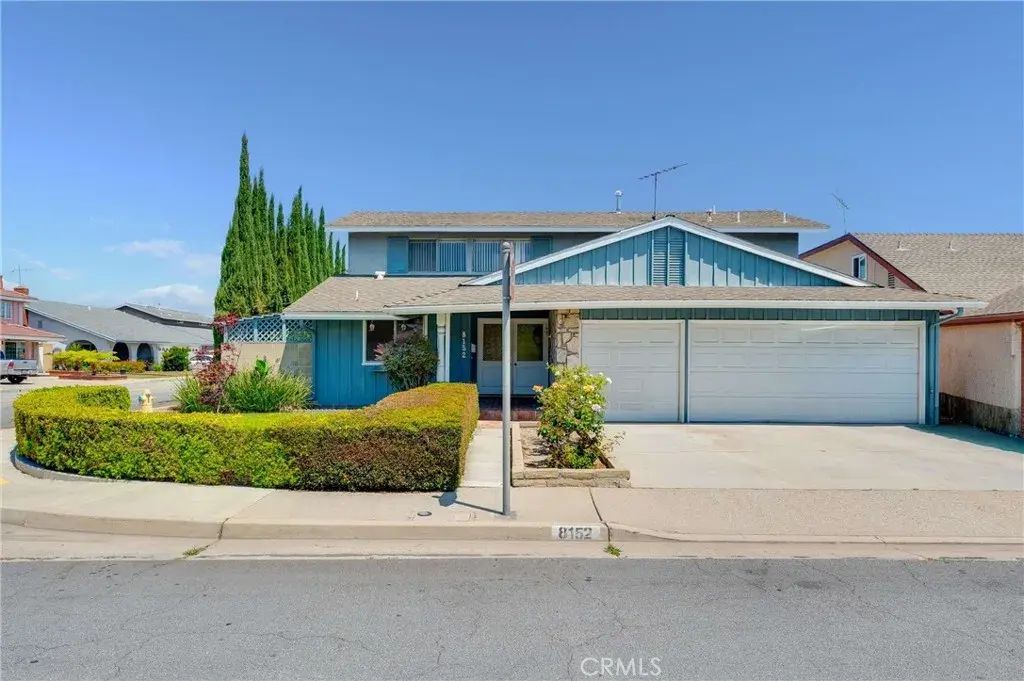 8152 Redford Lane, La Palma
