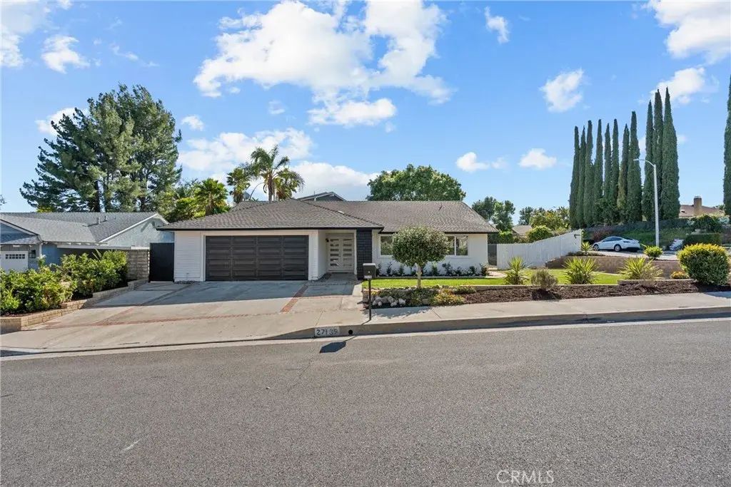 27139 Vista Encantada, Valencia