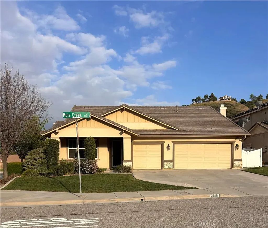 3819 Mule Creek Court, San Bernardino