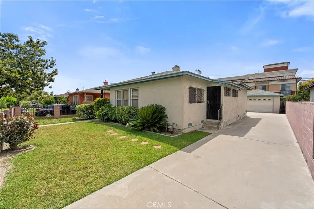 10425 Pace, Los Angeles
