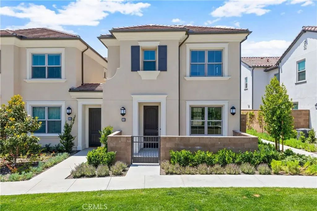 112 Newburry, Irvine