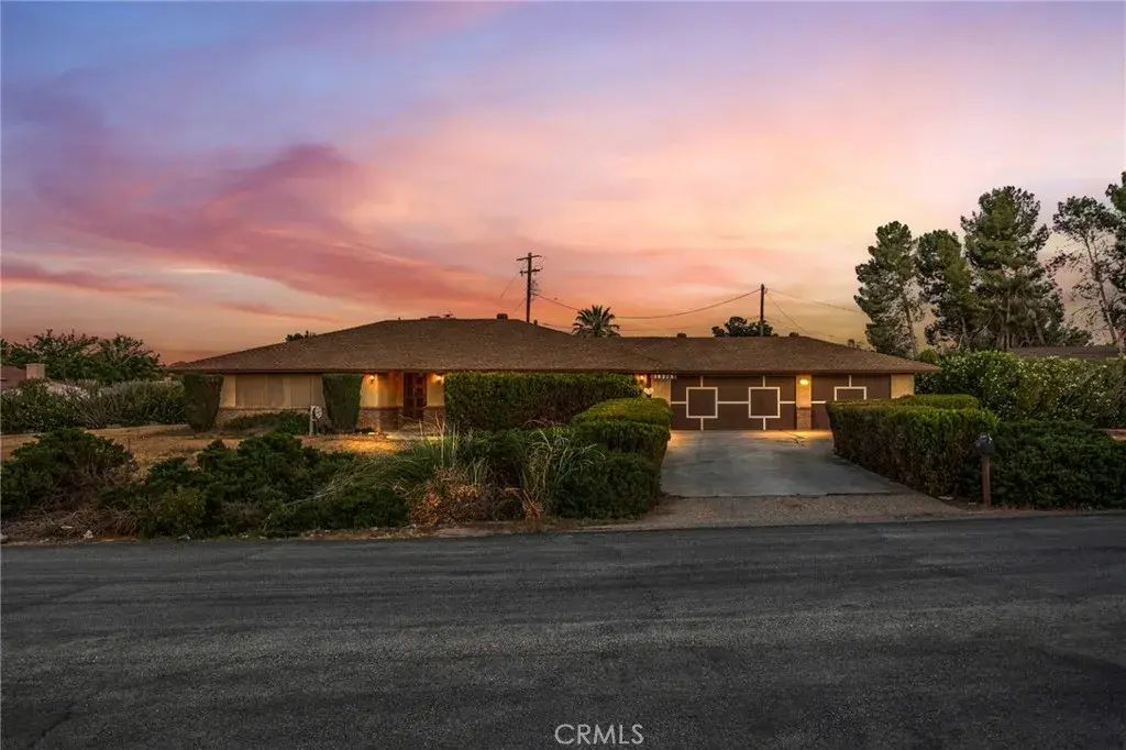 19213 Tecumseh, Apple Valley