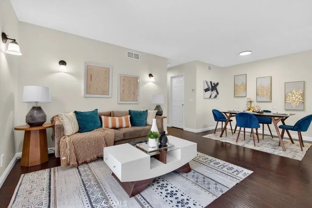 28500 Via Princesa D, Murrieta