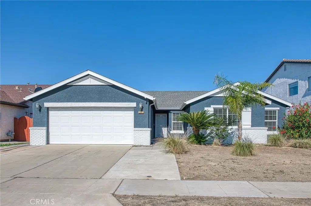 3673 N Denali, Fresno