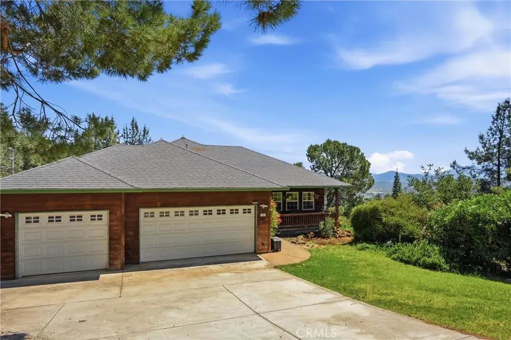 17860 Deer Hill, Hidden Valley Lake